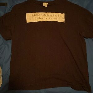 Black Graphic Tee | XL